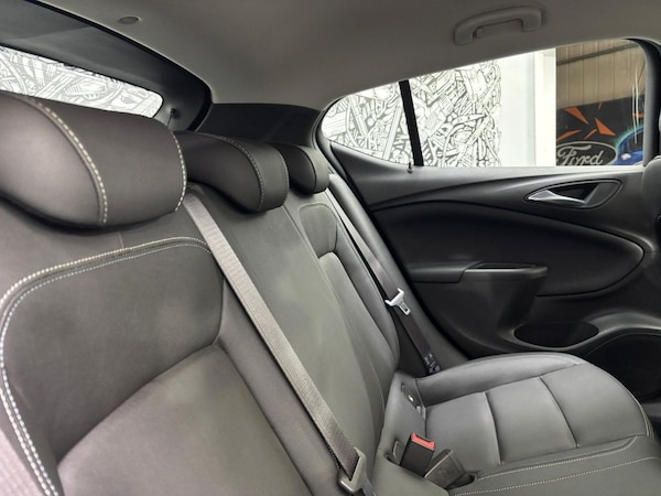 Used Vauxhall Astra 2019 for sale - 75716069: Photo 25