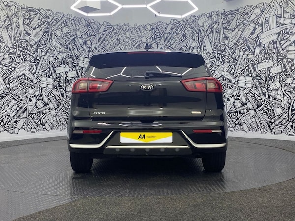 Used Kia Niro 2017 for sale - 76323231: Photo 9