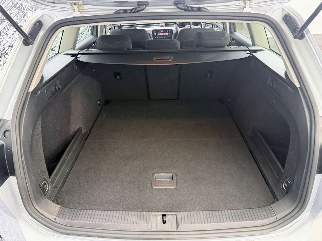 Used Volkswagen Passat 2020 for sale - 76973615: Photo 24