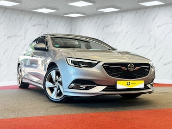 Used Vauxhall Insignia 2018 for sale - 78314850: Photo