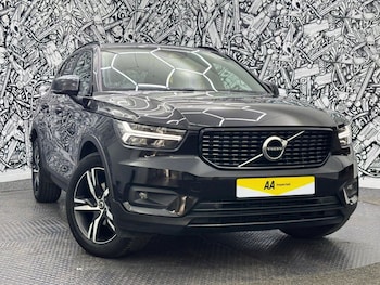 Used Volvo XC40 2020 for sale - 75947846: Photo