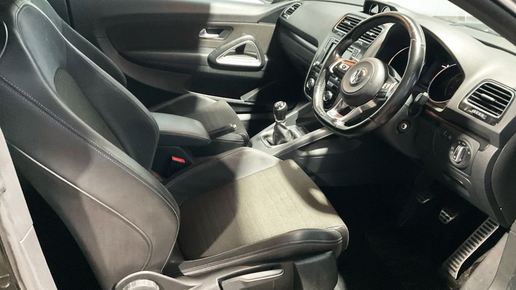 Used Volkswagen Scirocco 2016 for sale - 77064930: Photo 10