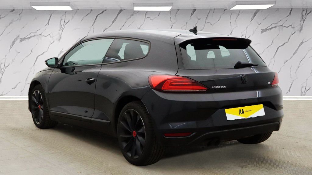 Used Volkswagen Scirocco 2016 for sale - 77064930: Photo 4