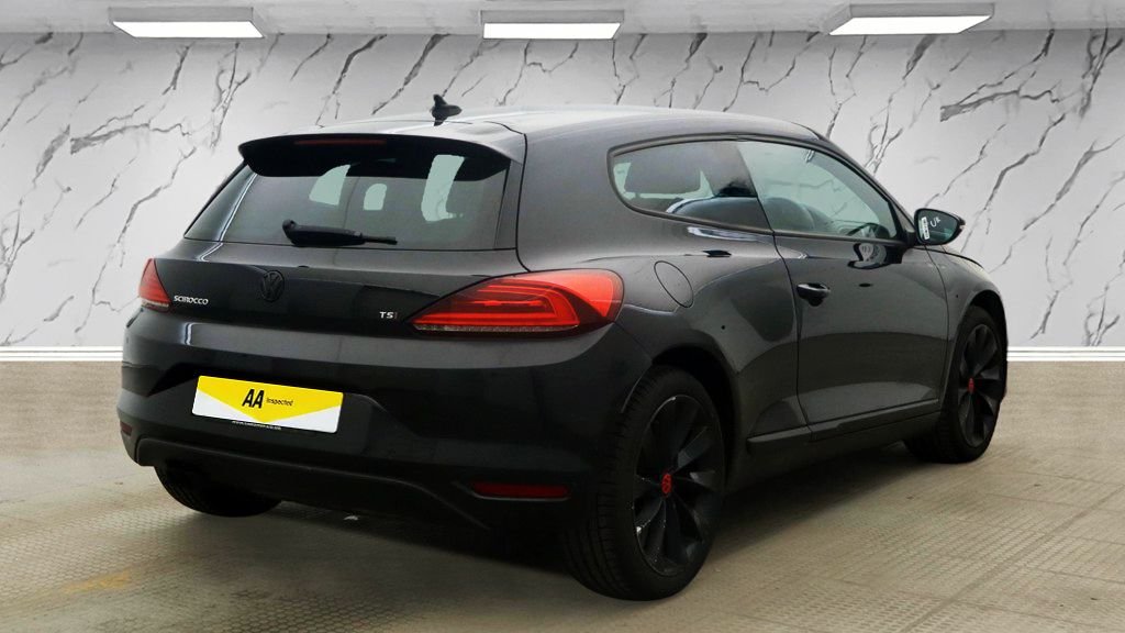 Used Volkswagen Scirocco 2016 for sale - 77064930: Photo 5