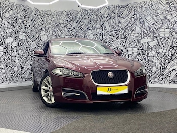 Used Jaguar XF 2014 for sale - 76256415: Photo