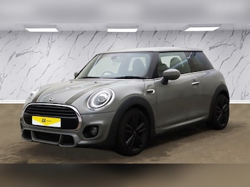 Used MINI Hatch 2019 for sale - 76665718: Photo