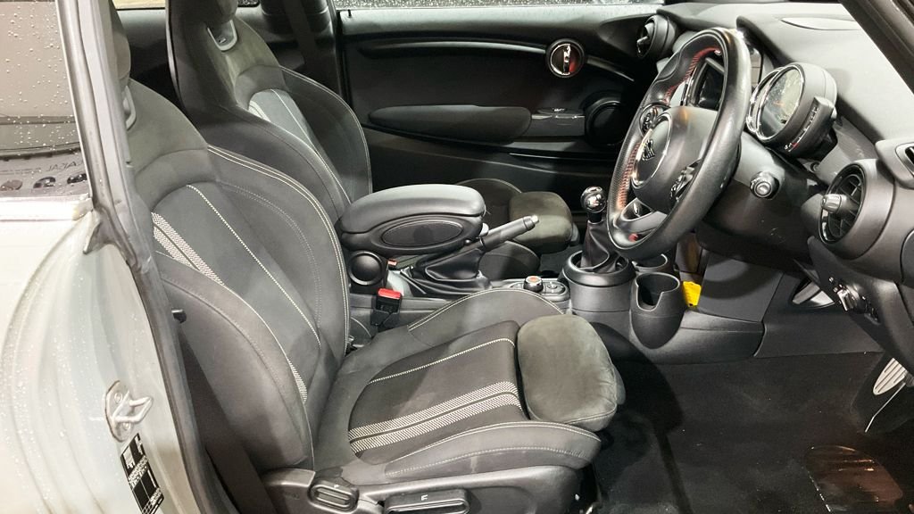 Used MINI Hatch 2019 for sale - 76665718: Photo 9