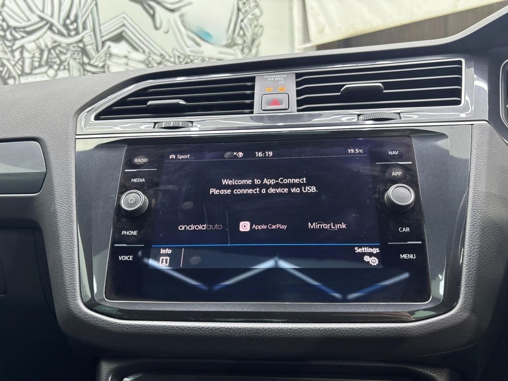 Used Volkswagen Tiguan 2019 for sale - 75715854: Photo 18