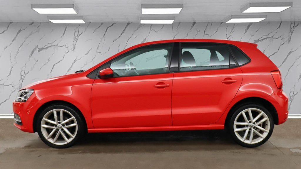 Used Volkswagen Polo 2017 for sale - 77642884: Photo 7