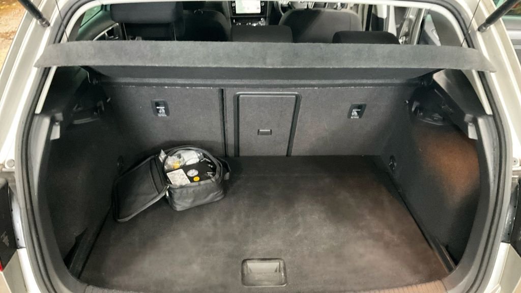 Used Volkswagen Golf 2019 for sale - 76665534: Photo 12