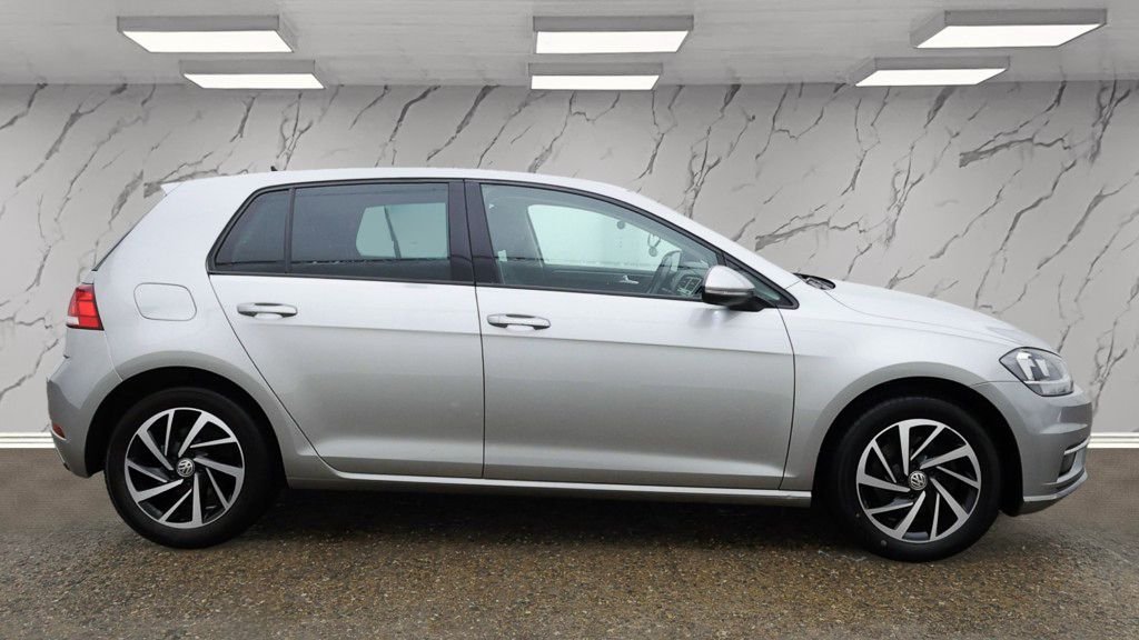 Used Volkswagen Golf 2019 for sale - 76665534: Photo 6