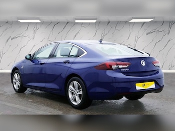 Used Vauxhall Insignia 2019 for sale - 77059638: Photo