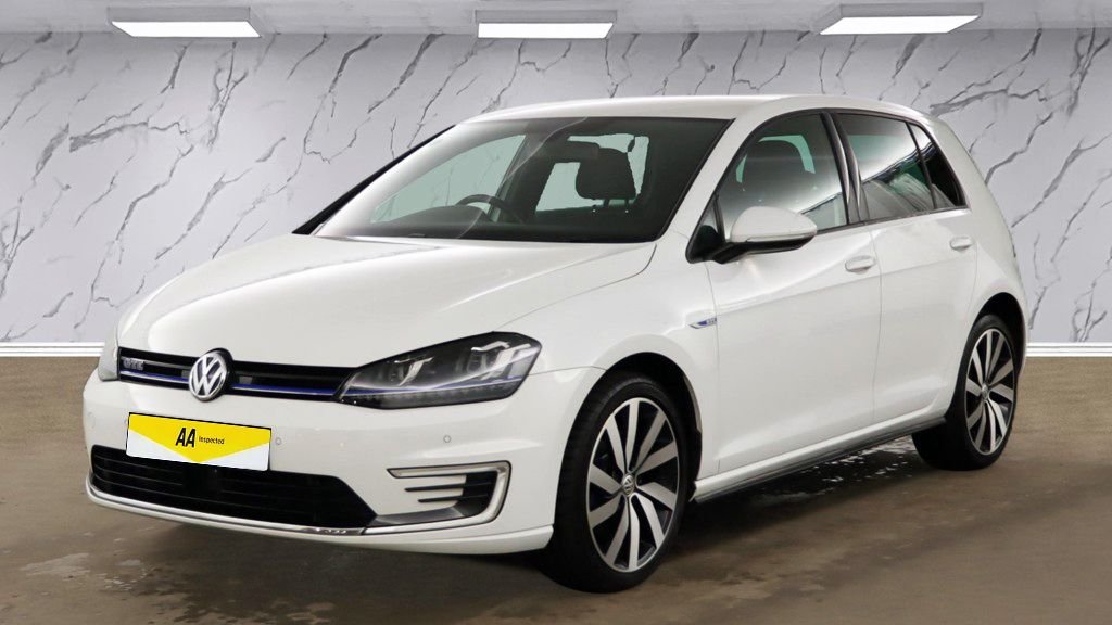 Used Volkswagen Golf 2016 for sale - 77667319: Photo 3