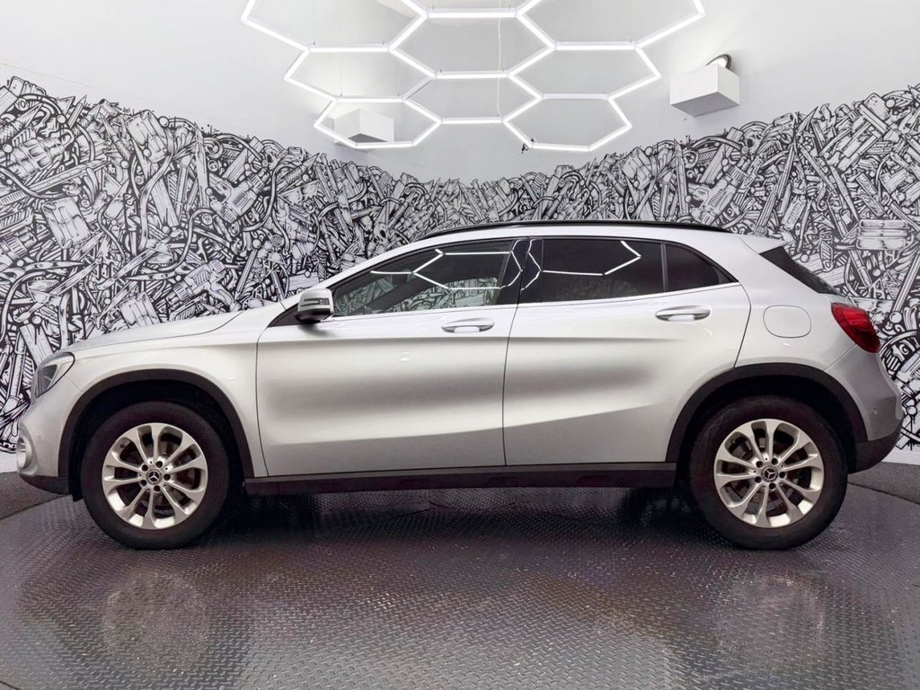 Used Mercedes-Benz GLA 2018 for sale - 77792317: Photo 8