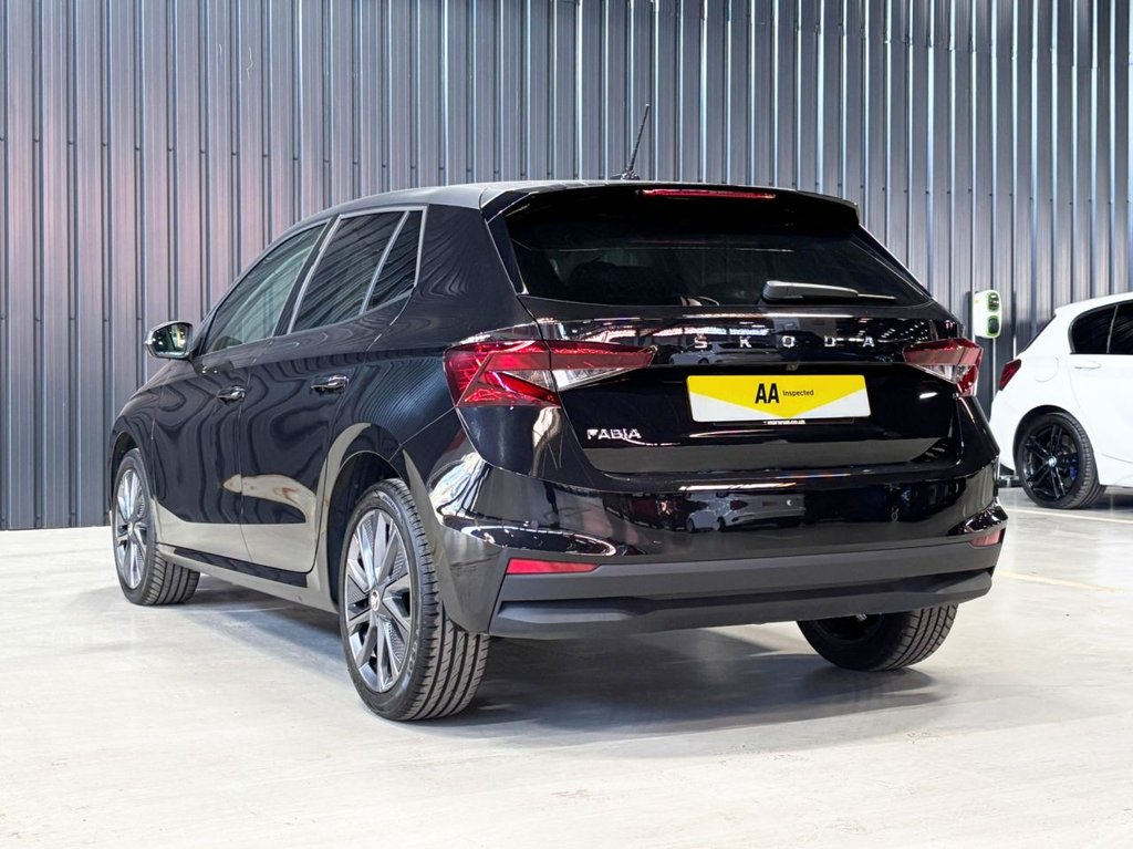 Used Skoda Fabia 2022 for sale - 76882985: Photo 9