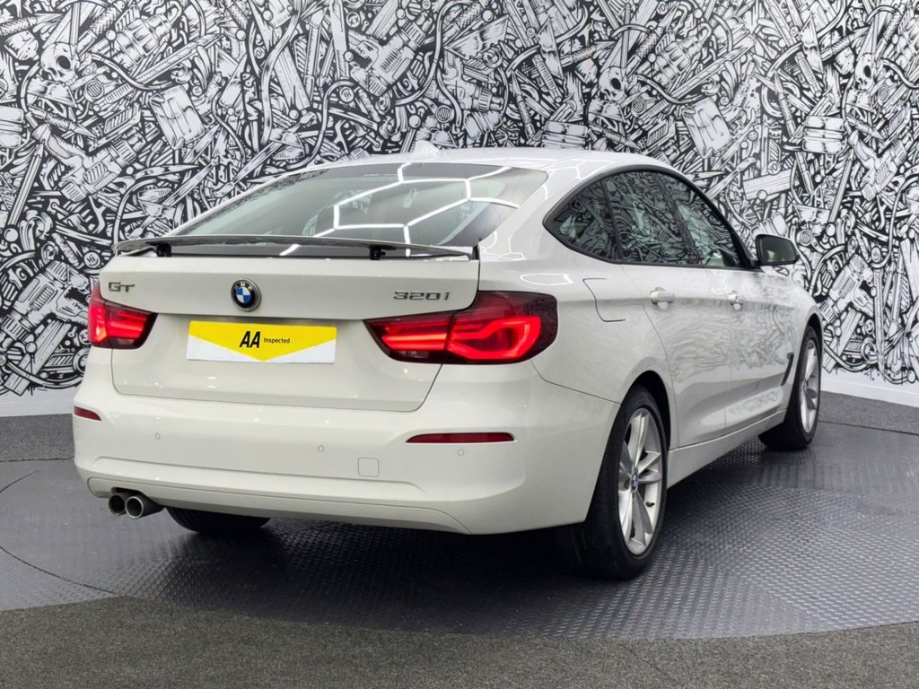 Used BMW 3 Series 2019 for sale - 76481487: Photo 11