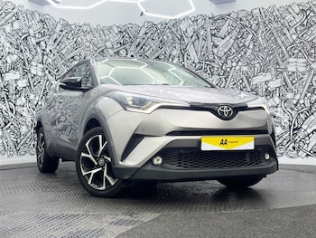 Used Toyota C-HR 2017 for sale - 78256307: Photo