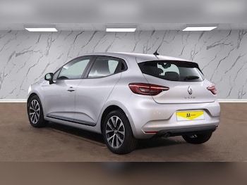 Used Renault Clio 2021 for sale - 77122270: Photo