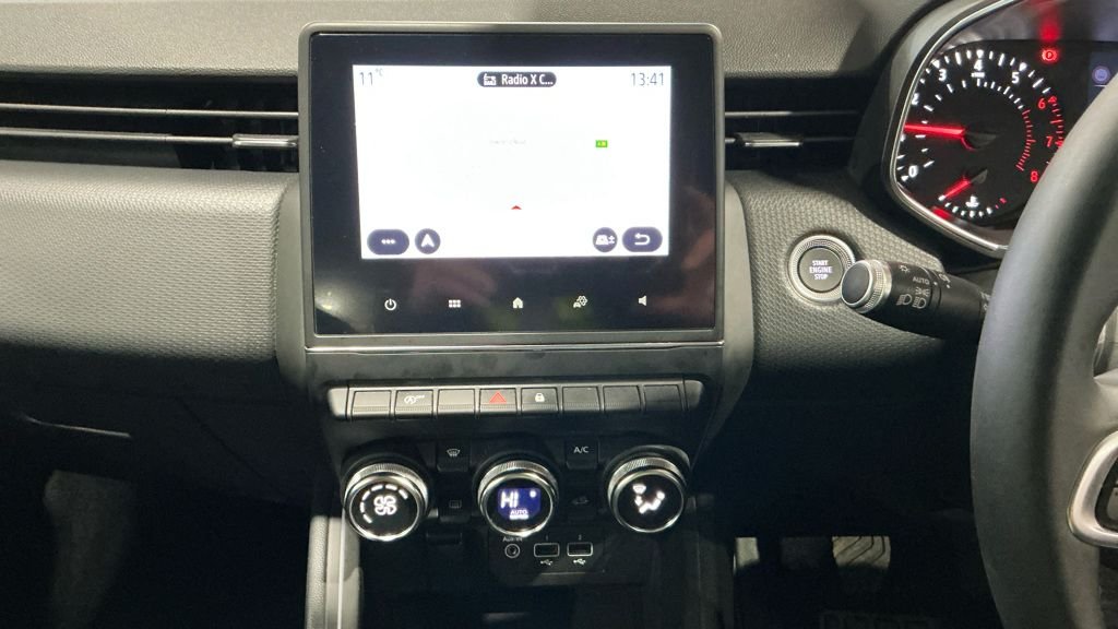 Used Renault Clio 2021 for sale - 77122270: Photo 8