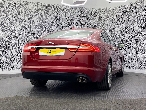 Used Jaguar XF 2014 for sale - 76202974: Photo 11