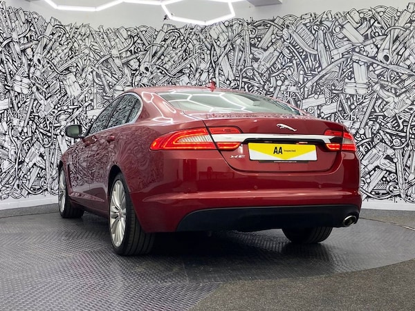 Used Jaguar XF 2014 for sale - 76202974: Photo 9