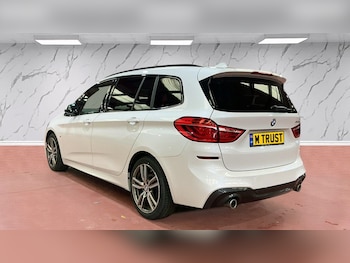 Used BMW 2 Series 2020 for sale - 78570111: Photo