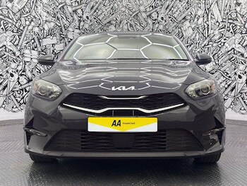 Used Kia Ceed 2022 for sale - 76048256: Photo 2