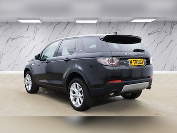 Used Land Rover Discovery Sport 2018 for sale - 78544410: Photo