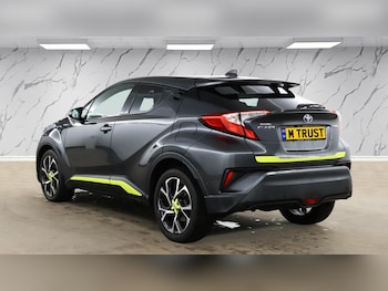 Used Toyota C-HR 2019 for sale - 78702536: Photo