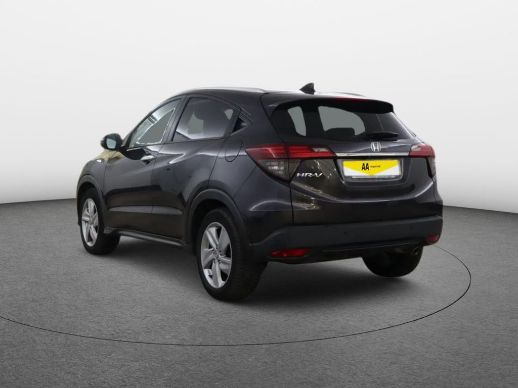 Used Honda HR-V 2019 for sale - 76039739: Photo 3