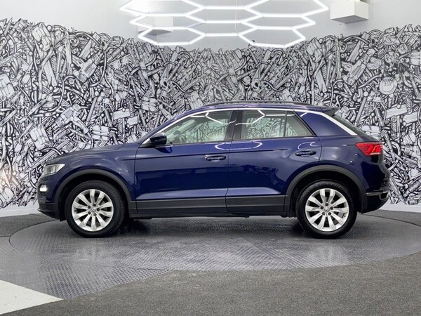 Used Volkswagen T-Roc 2019 for sale - 75111859: Photo 12