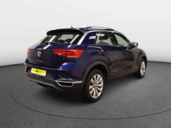 Used Volkswagen T-Roc 2019 for sale - 75111859: Photo