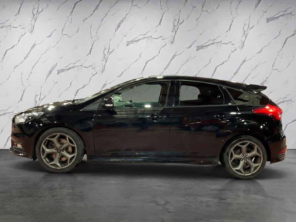 Used Ford Focus 2018 for sale - 77534391: Photo 9