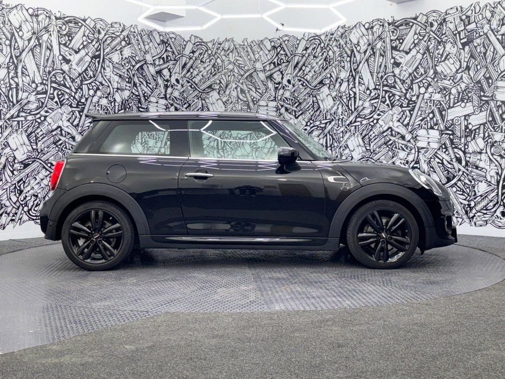 Used MINI Hatch 2020 for sale - 76934564: Photo 14