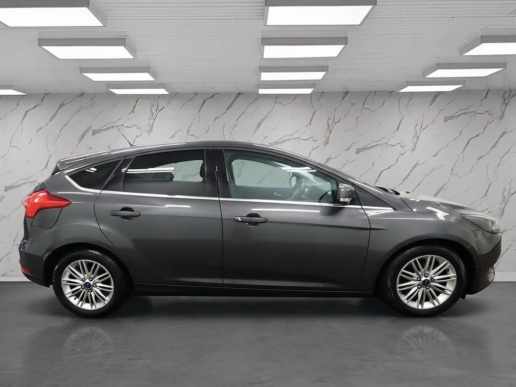 Used Ford Focus 2017 for sale - 77384418: Photo 7