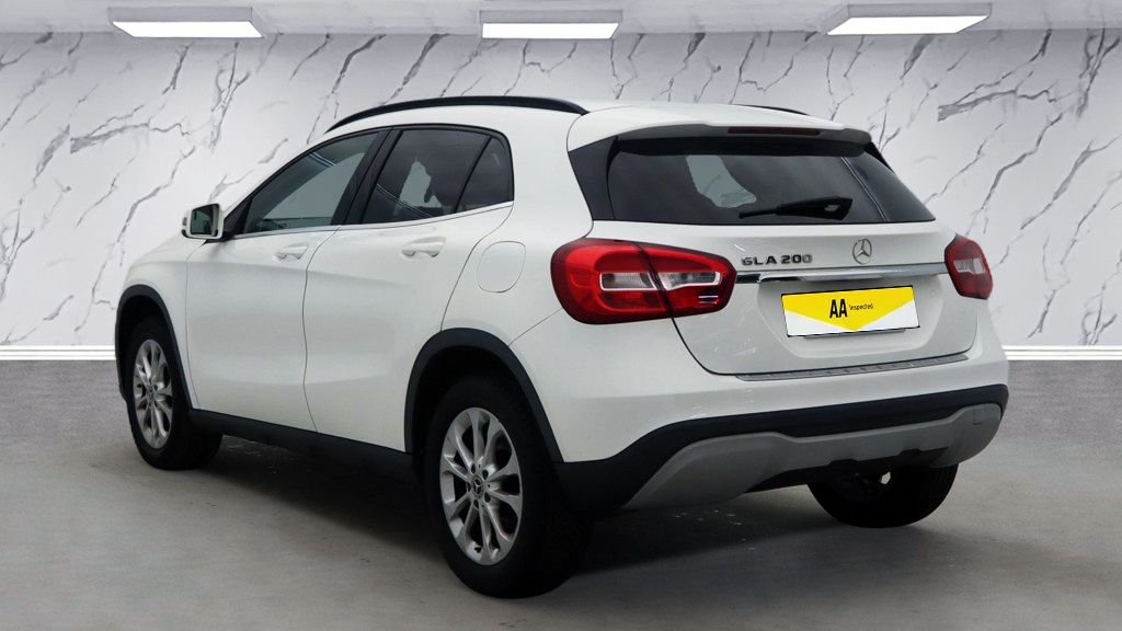 Used Mercedes-Benz A-Class 2018 for sale - 78134609: Photo 5