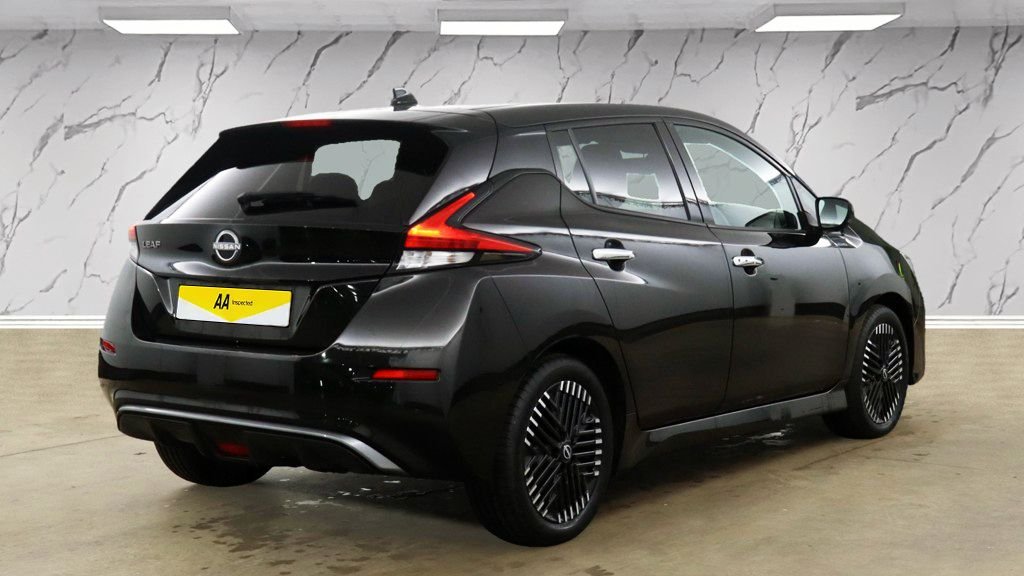 Used Nissan Leaf 2023 for sale - 76686253: Photo 5