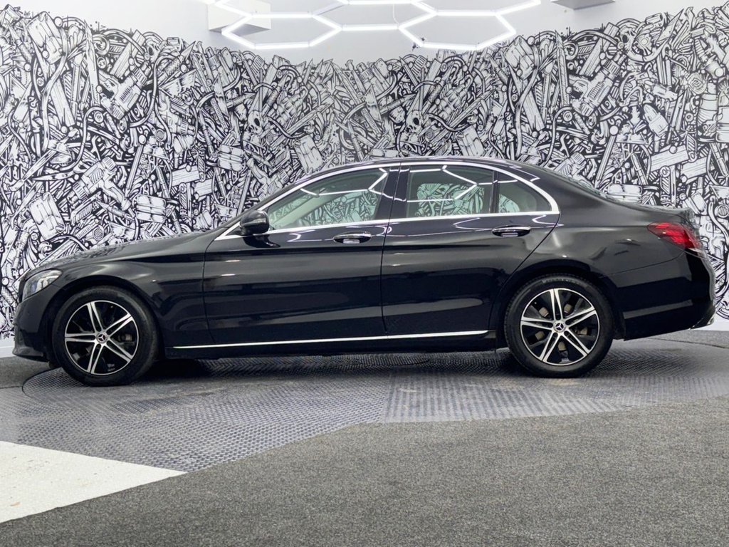 Used Mercedes-Benz C Class 2019 for sale - 76454263: Photo 12