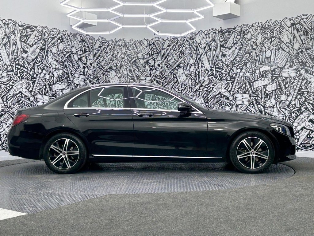 Used Mercedes-Benz C Class 2019 for sale - 76454263: Photo 14