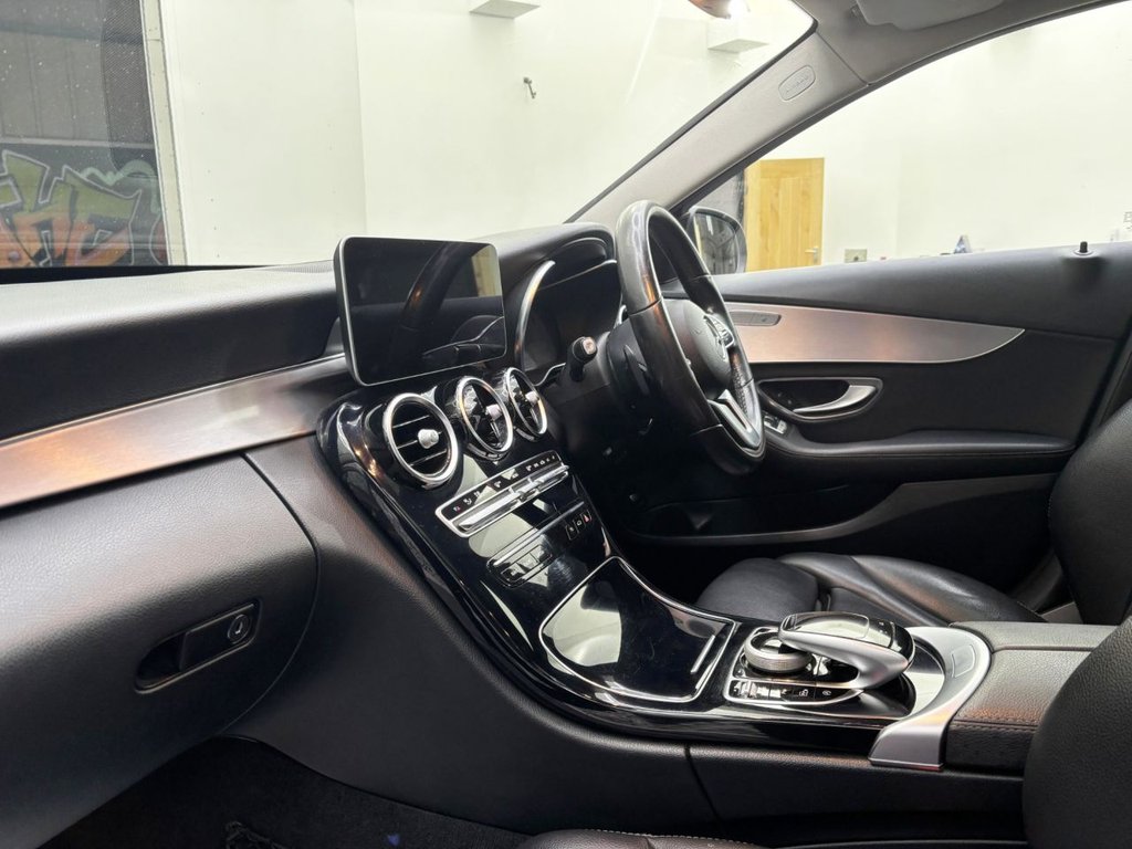 Used Mercedes-Benz C Class 2019 for sale - 76454263: Photo 17