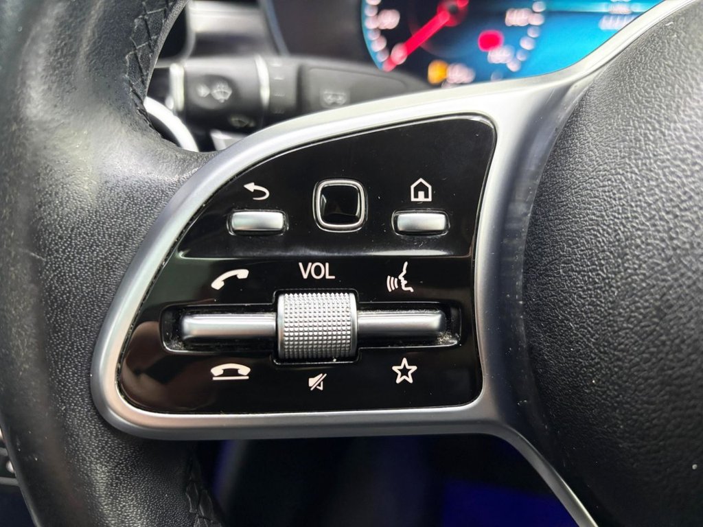 Used Mercedes-Benz C Class 2019 for sale - 76454263: Photo 23