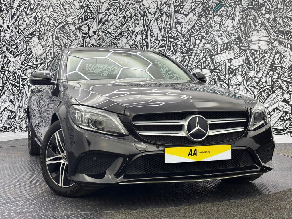 Used Mercedes-Benz C Class 2019 for sale - 76454263: Photo 4