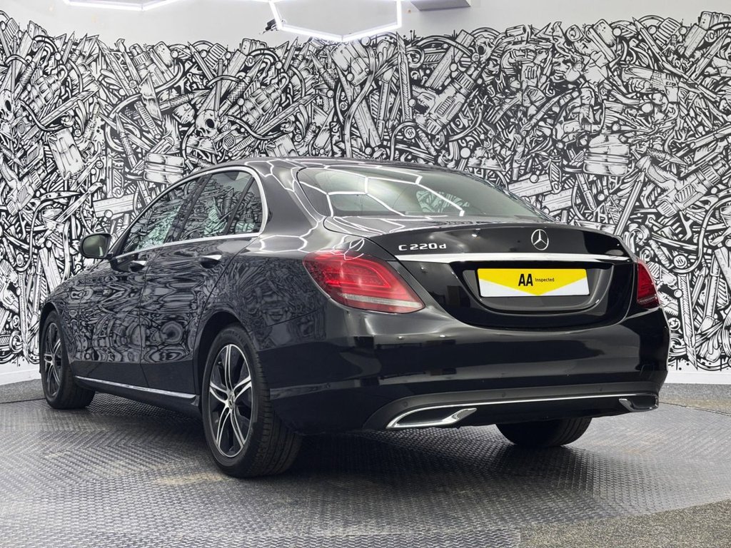 Used Mercedes-Benz C Class 2019 for sale - 76454263: Photo 9