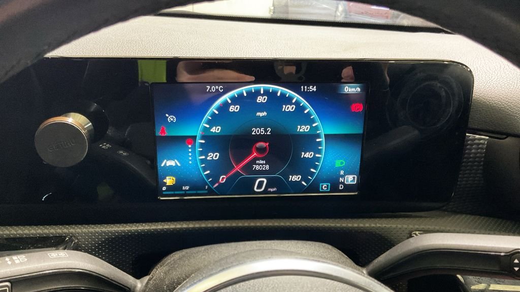 Used Mercedes-Benz A-Class 2018 for sale - 77642839: Photo 10