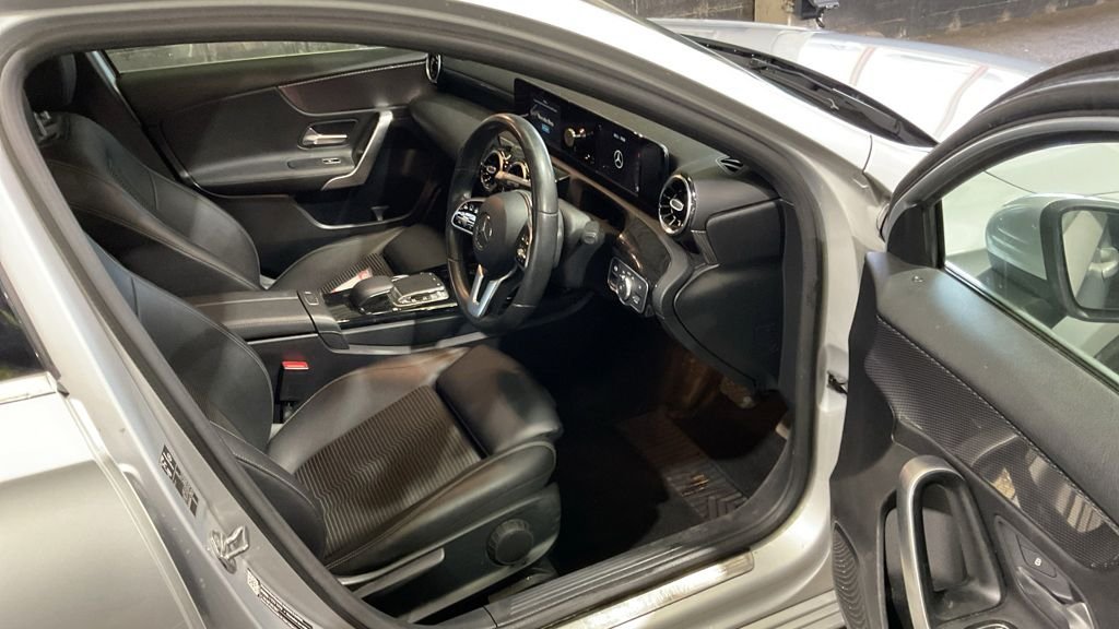 Used Mercedes-Benz A-Class 2018 for sale - 77642839: Photo 12