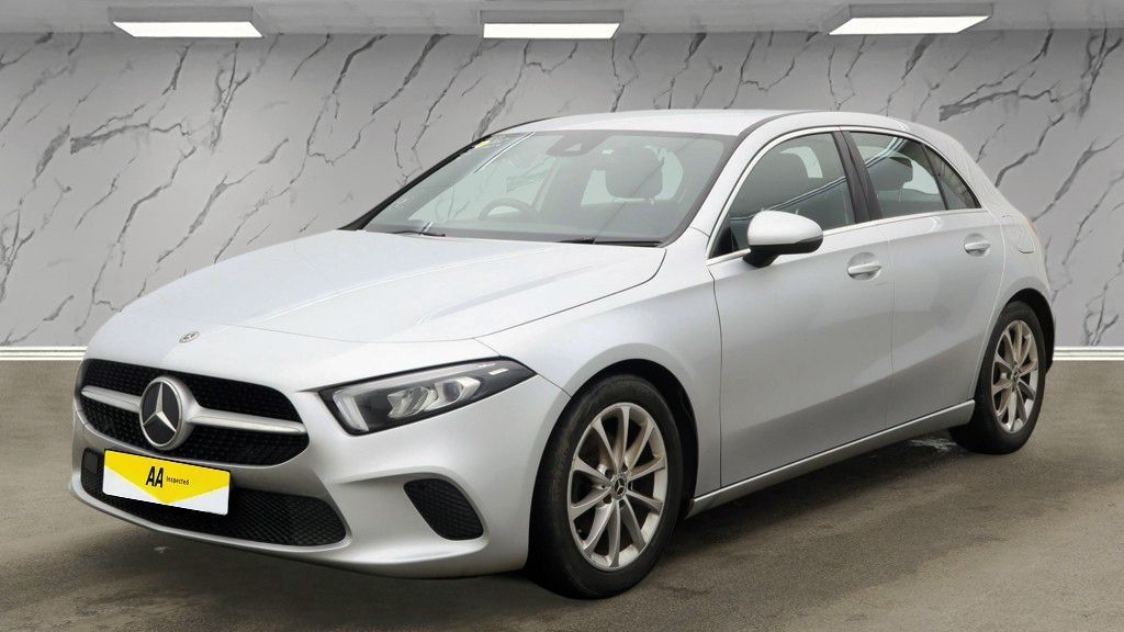 Used Mercedes-Benz A-Class 2018 for sale - 77642839: Photo 4