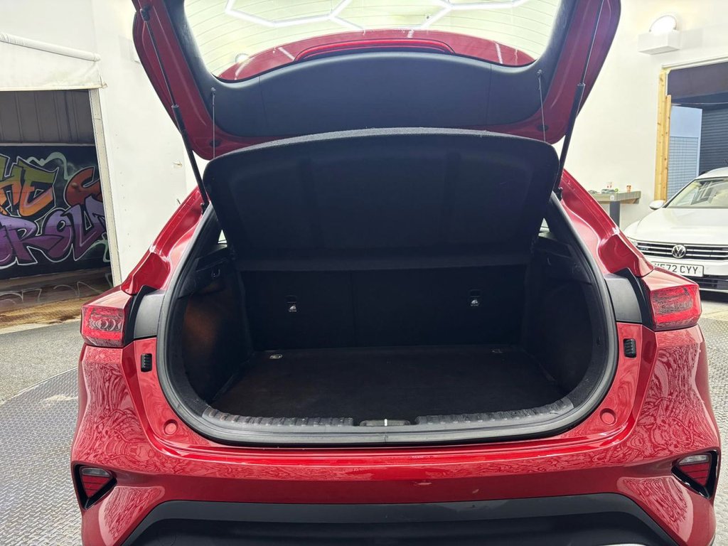 Used Kia XCeed 2023 for sale - 77642782: Photo 27