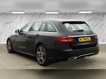Used Mercedes-Benz C Class 2019 for sale - 78570394: Photo