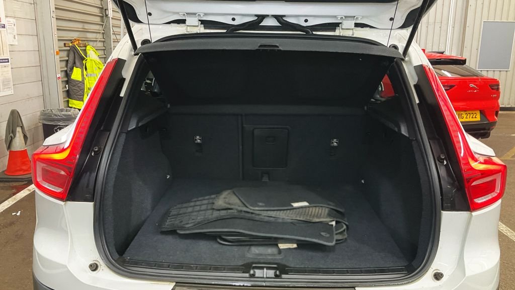 Used Volvo XC40 2019 for sale - 77609026: Photo 15