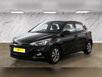 Used Hyundai i20 2018 for sale - 78153878: Photo